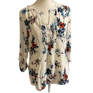 (NWT) Daniel Rainn Top